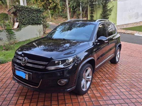 VOLKSWAGEN TIGUAN 2.0 TSI R-LINE 16V TURBO GASOLINA 4P TIPTRONIC VOLKSWAGEN TIGUAN 2.0 TSI R-LINE 16V TURBO GASOLINA 4P TIPTRONIC